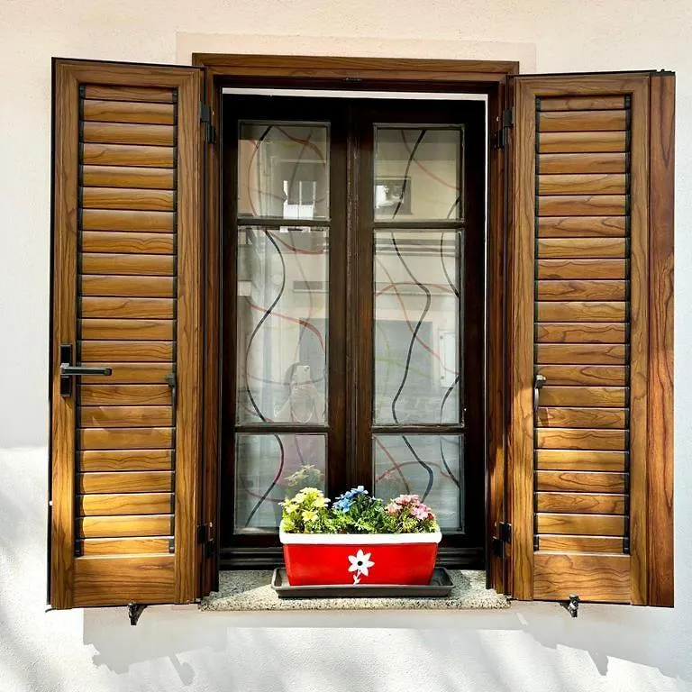 Hotel Casa Del Corso Dorgali 0*,